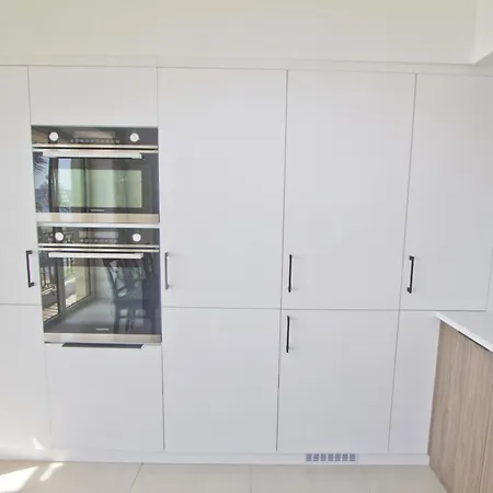 Sea Front Palace Promenade *