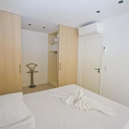 Sea Front Palace Promenade *